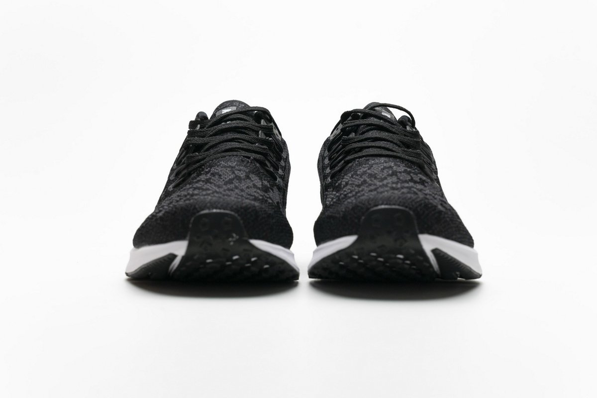 AQ2203-002 Nike Air Zoom Pegasus 36 Black White