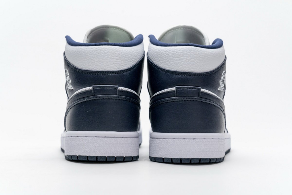 554724-174 Air Jordan 1 Mid Obsidian