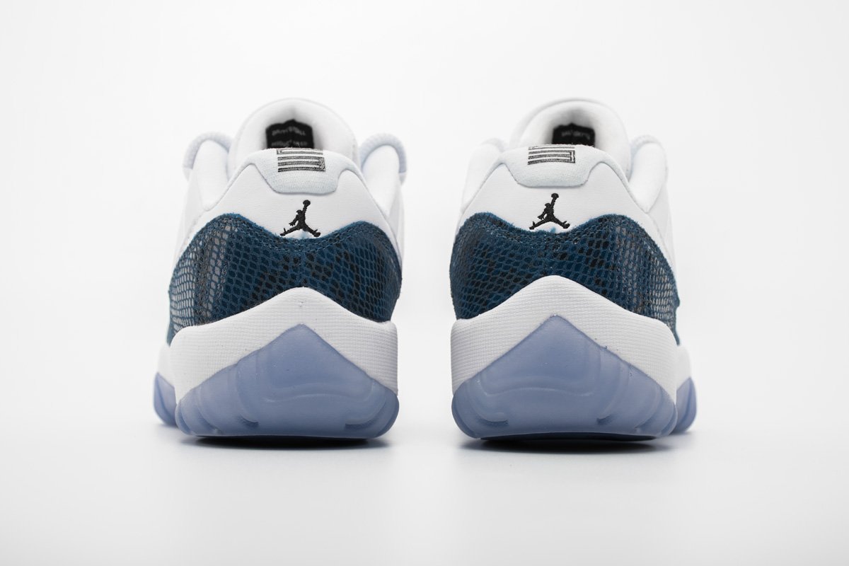 Air Jordan 11 Low “Navy Blue Snakeskin”CD6846-102