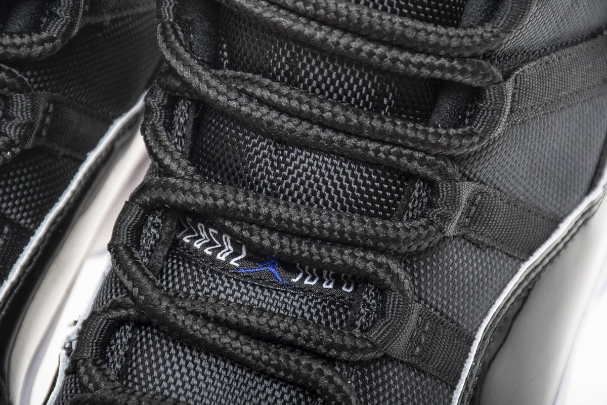 Air Jordan 11 “Space Jam” 378037-003