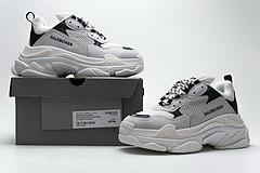 584088 w06e2 1769 Ba*len*cia*ga triple s black grey