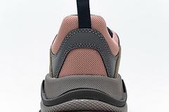 490672 w09o5 1036 Ba*len*cia*ga triple s grey pink