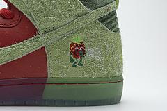CW7093-600 Nike SB Dunk High “Strawberry Cough”