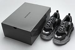 483546 w06f1 0841 Ba*len*cia*ga triple s black grey silver