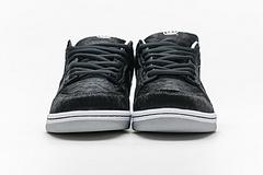 CZ5127-001 Medicom x Nike SB Dunk Low“BE@RBRICK”