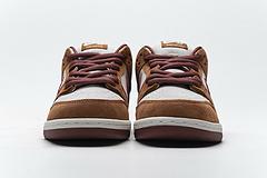BQ6817-202 Nike SB Dunk Low Pro Dark Russet Cedar