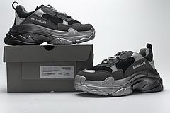 483546 w06f1 0841 Ba*len*cia*ga triple s black grey silver