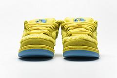CJ5378-700  Grateful Dead x Nike SB Dunk Low“ Yellow Bear”
