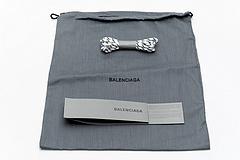 584088 w09o1 1900 Ba*len*cia*ga triple s silvery