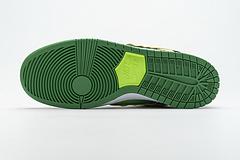 CU3244-100 Ben & Jerry’s x Nike SB Dunk Low Chunky Dunky
