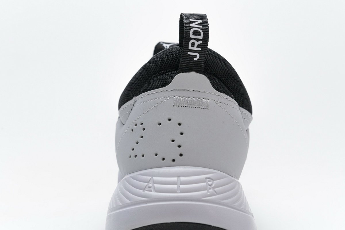 CV1761-100 Fragment Design x Jordan Delta SP Black White