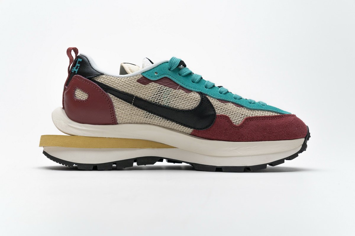 CI9928-301 Sacai x Nike Pegasua Vaporfly Villain Red Yellow Green