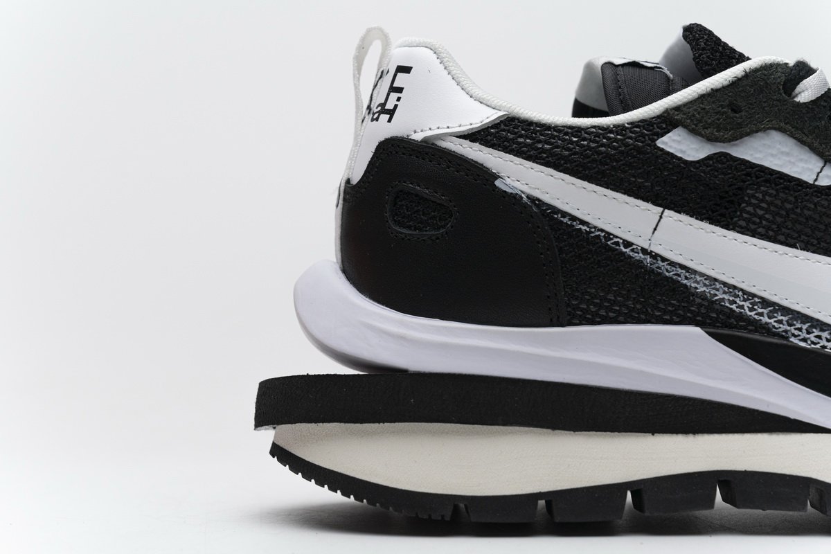 CI9928-001 Sacai x Nike Pegasua Vaporfly Black White