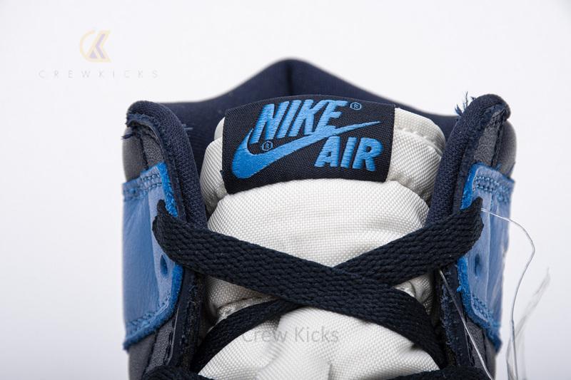 555088-140 Air Jordan 1 Retro High OG “Obsidian University Blue”