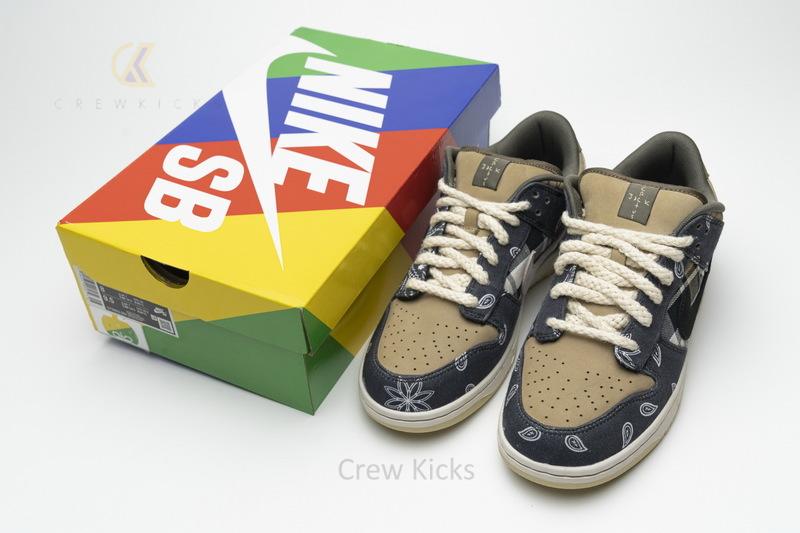 350 Travis Scott x Nike SB Dunk Low