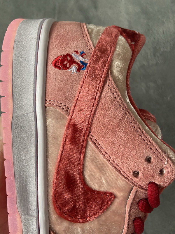 Strange Love x Nike SB Dunk Low Pro