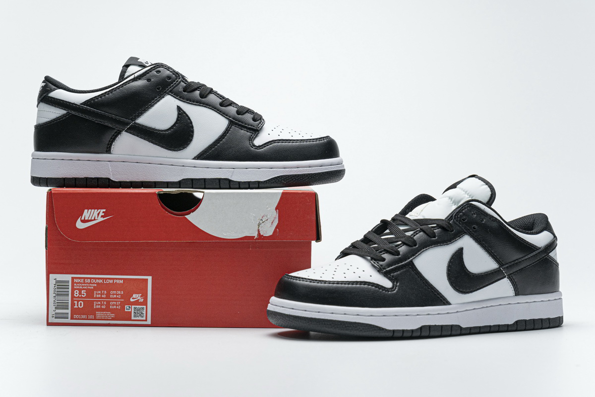 Nike Dunk Low Retro White Black