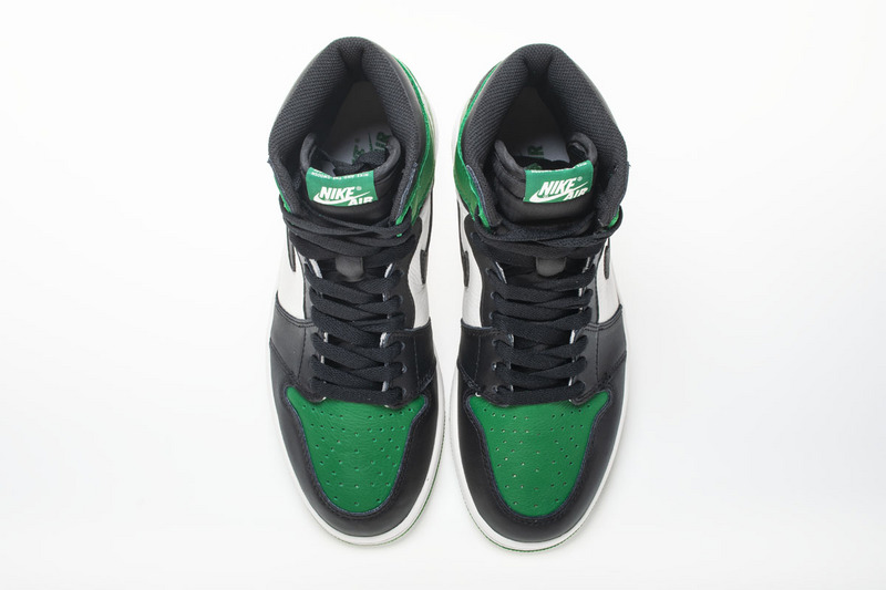 Air Jordan 1 High OG “Pine Green” 555088-302