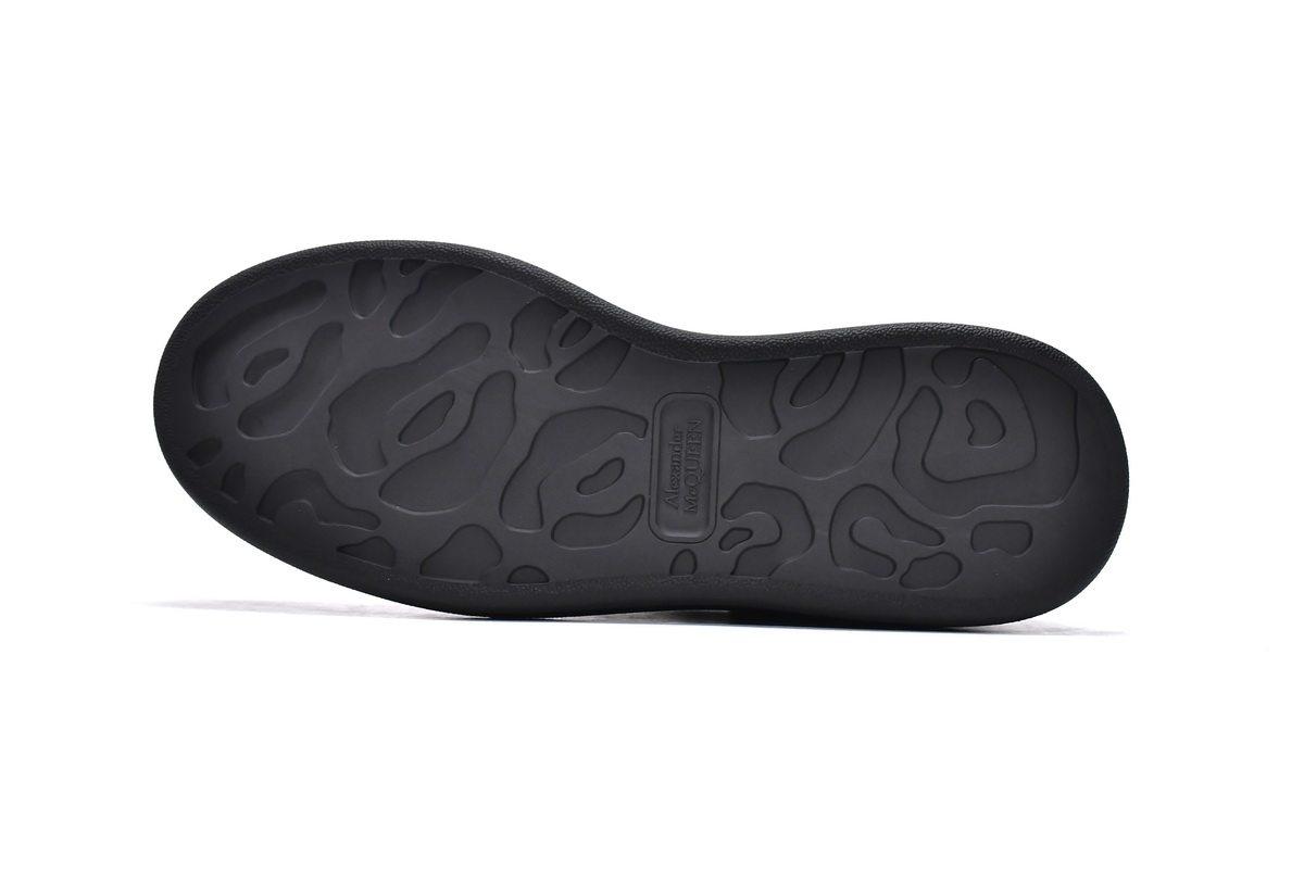 Ale*d*r M*Q*en Sneaker Black