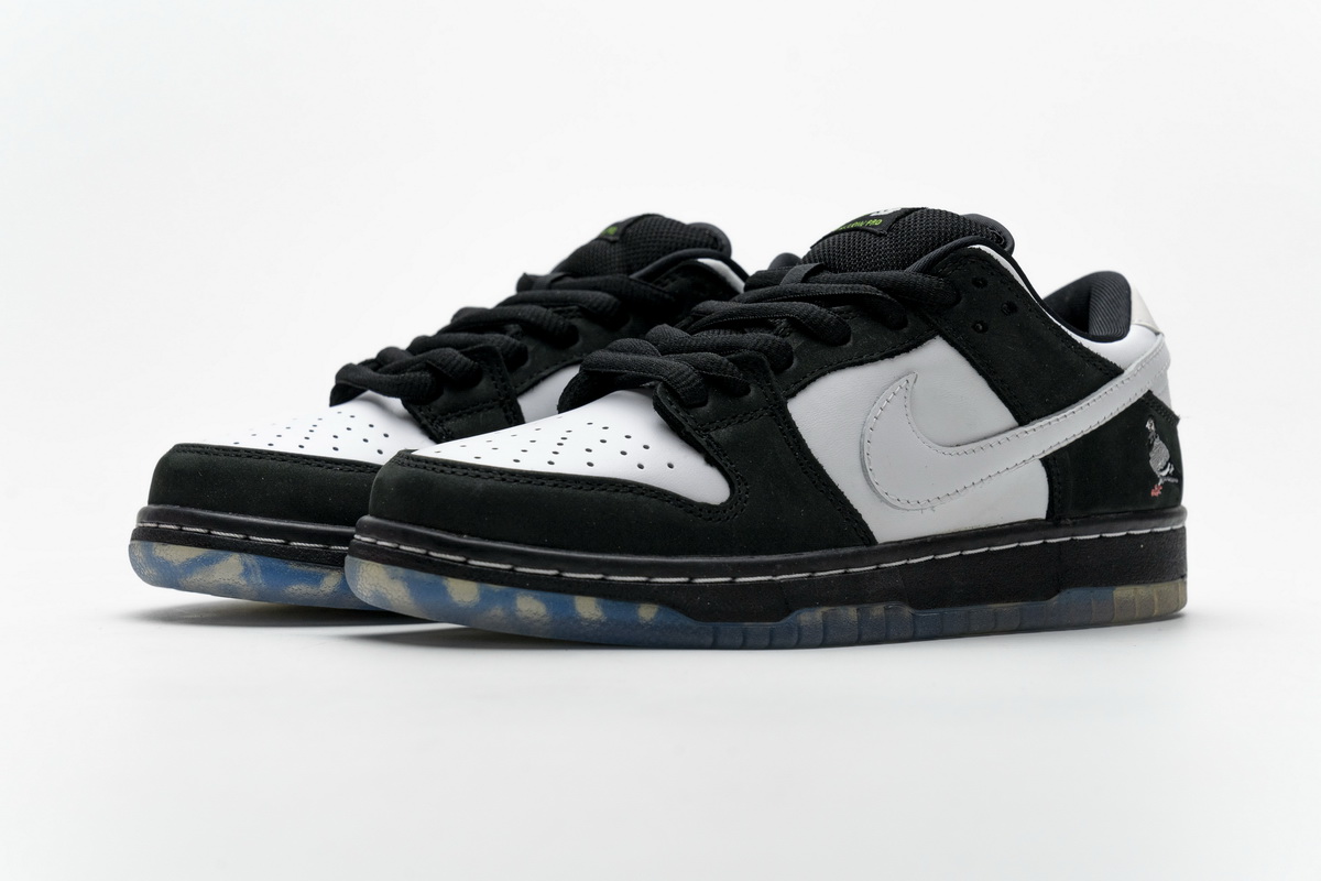 SB DUNK LOW PRO OG QS “Panda Pigeon”