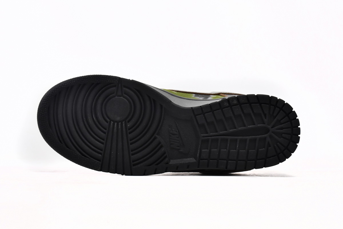 HUF x Nike Dunk Low SB Friends and Family