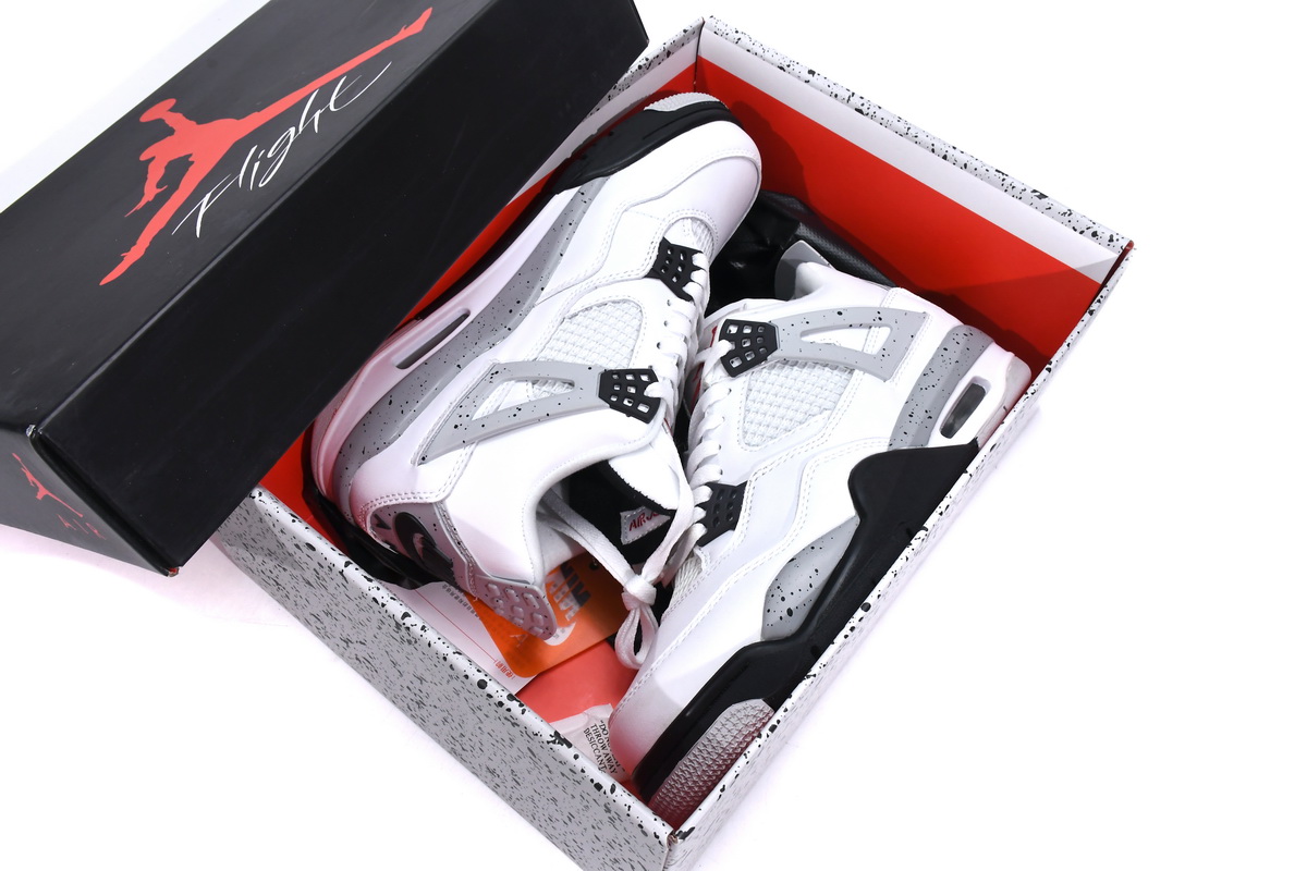 Air Jordan 4 Retro OG “White Cement”